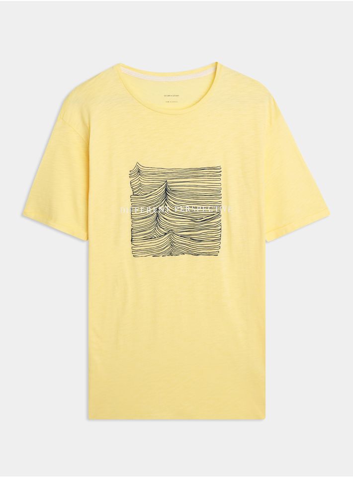 Camiseta Textura Con Screen Color Amarillo, Talla Xs
