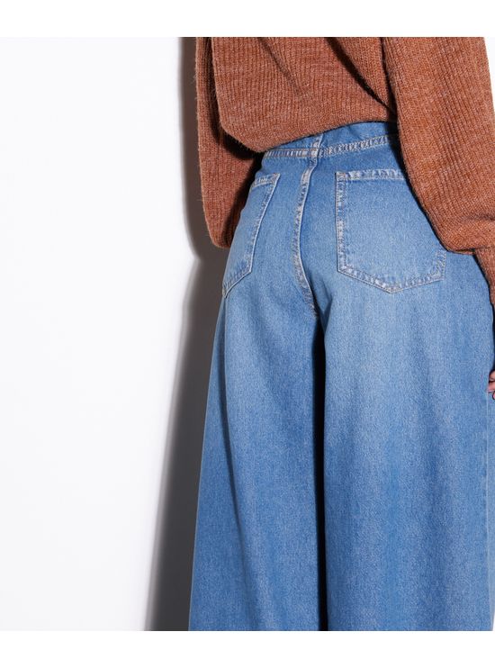 Descubre la colección de jeans para mujer